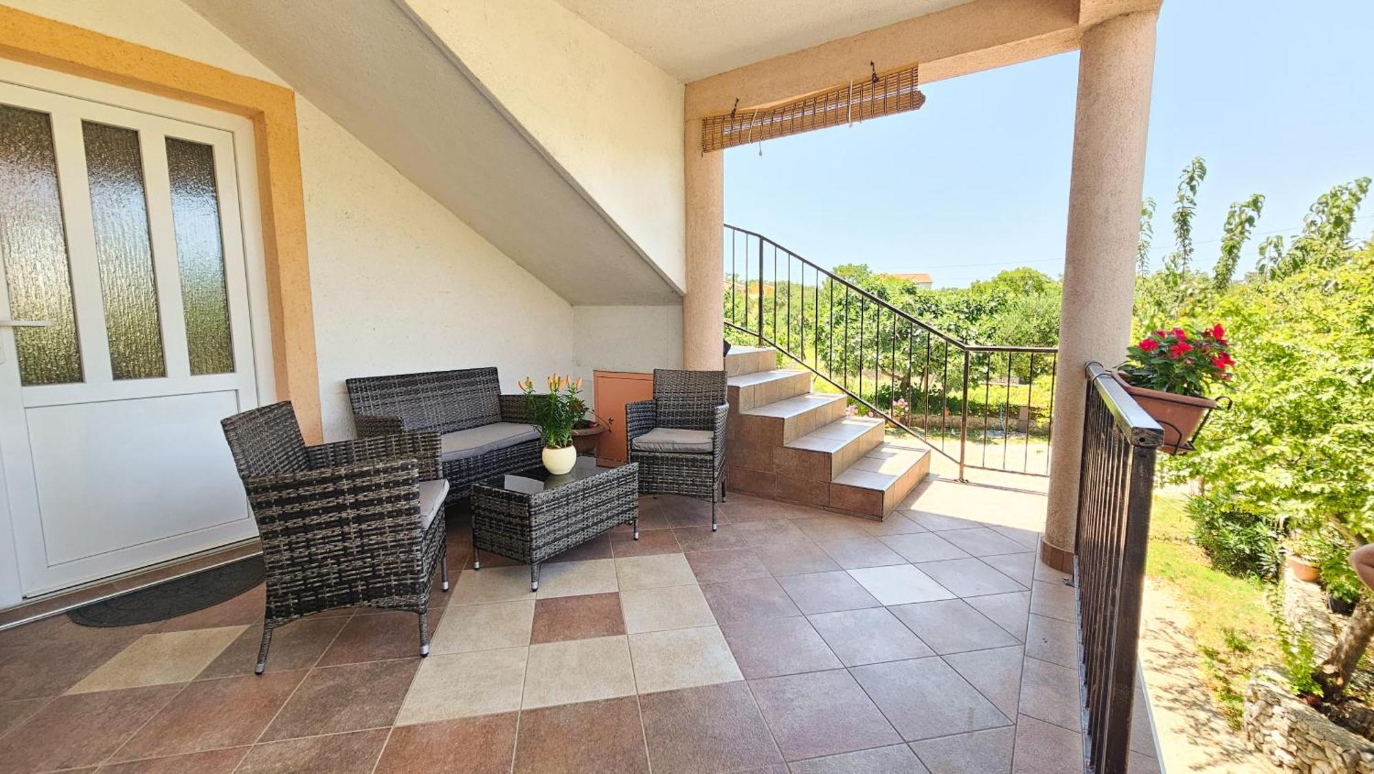 Apartman Petra Vrh  Buitenkant foto