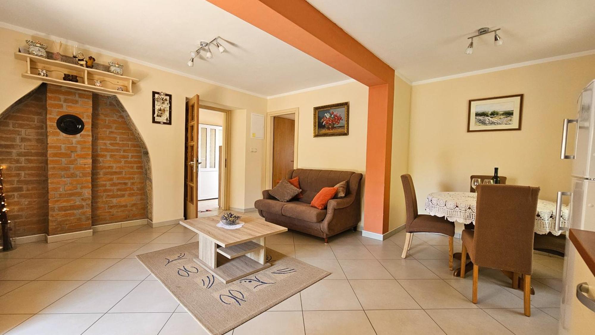 Apartman Petra Vrh  Buitenkant foto